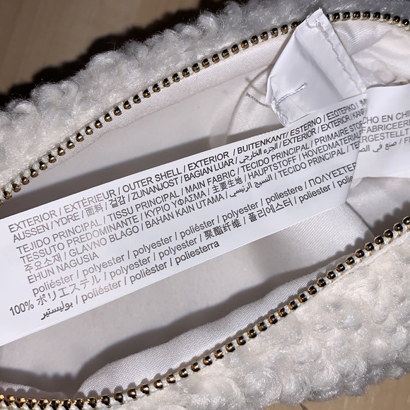 STRADIVARIUS Faux Bouclé Sheepskin Pencil Case - Picture 7 of 8